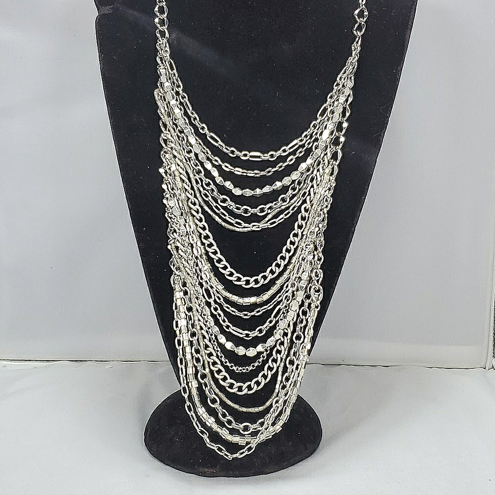 Bijou Drive  silver chain and beaded necklace